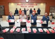 Polda Jatim Berhasil Ungkap Jaringan Narkoba Internasional 21 Kg Sabu Senilai 22 Milyar Disita