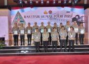 Prestasi Membanggakan, Bidhumas Polda Kalteng Terima 2 Penghargaan dari Kadivhumas Polri