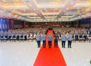 Tutup Rakernis SSDM dan Slog, Kapolri Komitmen Dukung Program Pemerintah