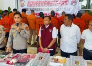Kapolda Jambi Pimpin Konferensi Pers Pengungkapan Kasus Narkotika dan Tegaskan Komitmen Perangi Narkotika Sampai Akarnya