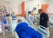 Dir Samapta Polda Papua Kunjungi Anggota  Terluka Akibat Serangan OTK di Yahukimo