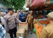 Pastikan Harga Pangan Jelang Idul Adha 2025 Aman, Polda Kalteng Sidak Pasar Tradisional