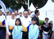 Kapolri Hadiri CFD Hari Bhayangkara ‘Polri untuk Masyarakat’, Disambut Antusias Warga