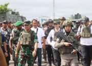 Dalam Kunjungan Kedua Menteri Ke Nduga, Polwan Ops Damai Cartenz Dilibatkan dalam Pengamanan