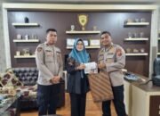 Sambut HUT Bhayangkara ke-79, Kapolda Gorontalo Berikan Tiket Umroh