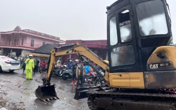 Sinergi Tanggap Dan Cepat Penanganan Bencana Longsor di Jalan Raya Cilawu, Garut