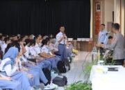Beri Materi di MPLS SMA Labschool, Kadiv Humas Berikan Motivasi Hadapi Bonus Demografi