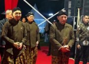 Gelar Wayang Kulit Amartha Binangun, Kapolri Sempat Berduet dengan Ketua MA