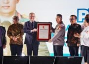 Kapolri Terima Penghargaan Dari Organisasi Buruh Dunia ITUC