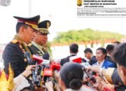 Kapolri dan Panglima TNI Apresiasi Antusiasme Warga dalam Upacara HUT RI ke-80 di Istana