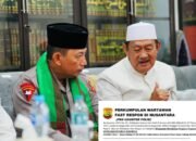 Kapolri Temui Gus Ubed di Ponpes Langitan Jatim, Jaga Silaturahmi dengan Ulama