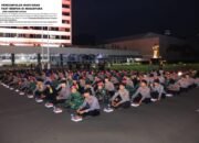 Makan Malam Bersama, Kapolri Beri Motivasi Pasukan Pengamanan DPR/MPR RI