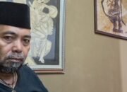 Dulu Wartawan Pemberontak,Sebelum Jadi Pengacara dan Ketum, Tulisannya Tajam Pernah Berseteru Dengan Grub Jawa Pos, Dan Pernah Korlap Massa Aksi Anarkis, Masih Sering Pecahin Kaca Lemari dan Terbangkan Piring