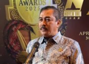 Dedikasi Berbuah Penghargaan: Jenderal Pol. (Purn) Agus Andrianto Raih Gelar Tokoh Transformasi Pelayanan Imipas