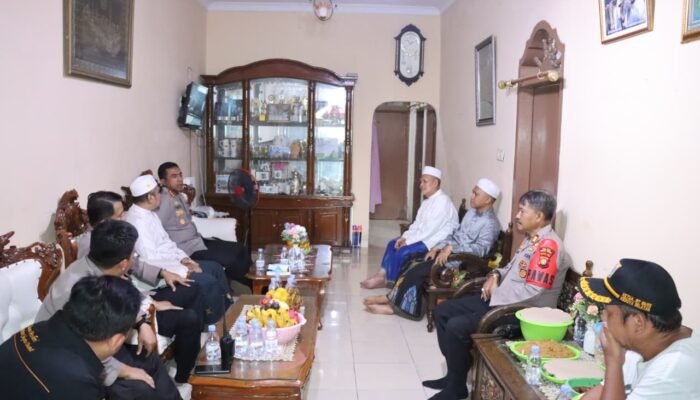 Kapolres Metro Jakarta Barat Gelar Silaturahmi Cooling System dengan Tokoh Agama Kedoya Selatan