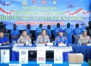 Kapolda Sulsel Pimpin Press Conference Pengungkapan Tindak Pidana Destructive Fishing dan Satwa Dilindungi