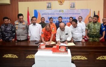 Kapolda Sulsel Hadiri Penyerahan Black Box Pesawat ATR 42-500 kepada KNKT