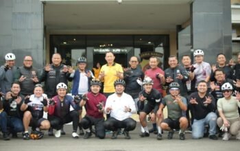 Gowes Gocapan Lodaya: Kapolda Jabar Irjen Pol. Rudi Setiawan Pimpin Rombongan Jelajah 46 KM Finish di Mapolres Sumedang