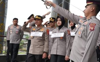 Diringi Marching Band AWB, Gladi Bersih Farewell Parade Kapolda Sumsel Berlangsung Khidmat