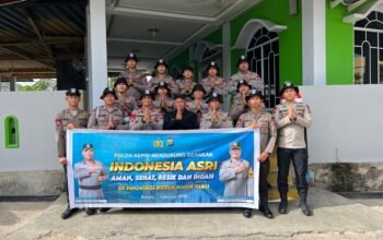 Polda Kepri Gelar Bakti Kebersihan di Rumah Ibadah dan Lingkungan Pendidikan, Dukung Gerakan Indonesia Asri