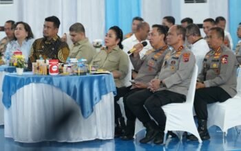 Hadir di Medan, Kapolda Irjen Pol. Gatot Tri Suryanta Jemput Bantuan Kemanusiaan Polri untuk Sumbar