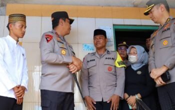 Kapolda Sulsel Kunjungi Rumah Duka Bripda Dirja Pratama di Pinrang, Pastikan Penanganan Kasus Secara Transparan