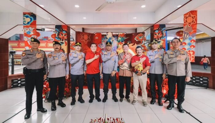 Pastikan Imlek 2577 Kongzili Aman, Kapolda Jatim Pantau Langsung Klenteng Eng An Kiong di Malang