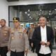 Kunker Reses Komisi III DPR RI ke Sulteng: Kapolda Endi Sutendi Sambut Hangat di Bandara Mutiara
