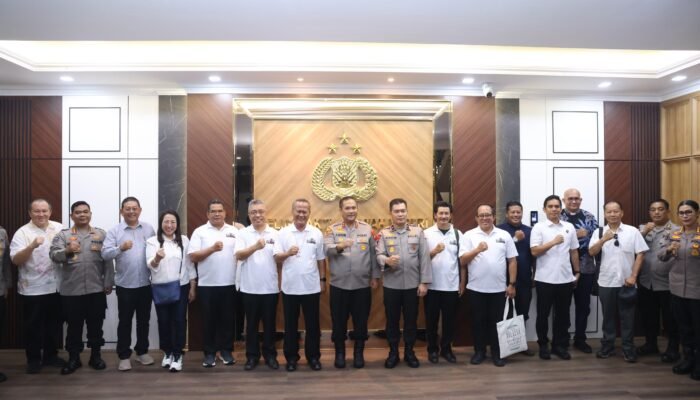 Kapolda Kepri Terima Kunjungan Uskup Regio Sumatera, Perkuat Sinergi Jaga Kamtibmas