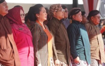 Perkuat Komitmen Jaga Kamtibmas dan Sinergi Pembangunan, Kapolda DIY Hadiri Upacara Peringatan Hari Jadi ke-271