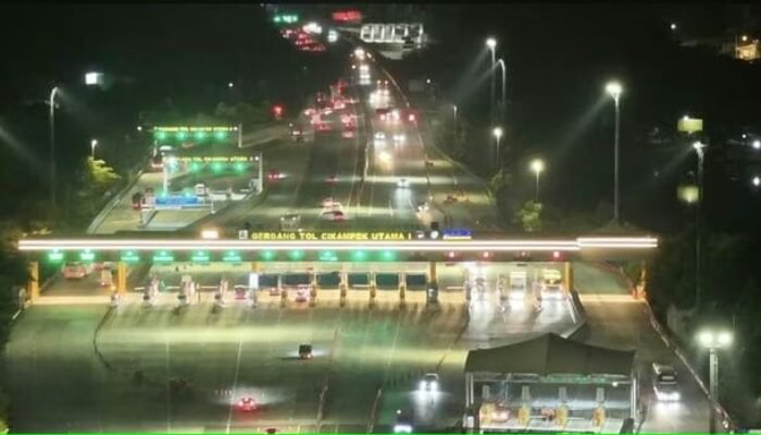 H2 Operasi Ketupat 2026, Kakorlantas Polri: Drone ETLE Pantau Tol Cikampek, Lalu Lintas Terpantau Ramai Lancar