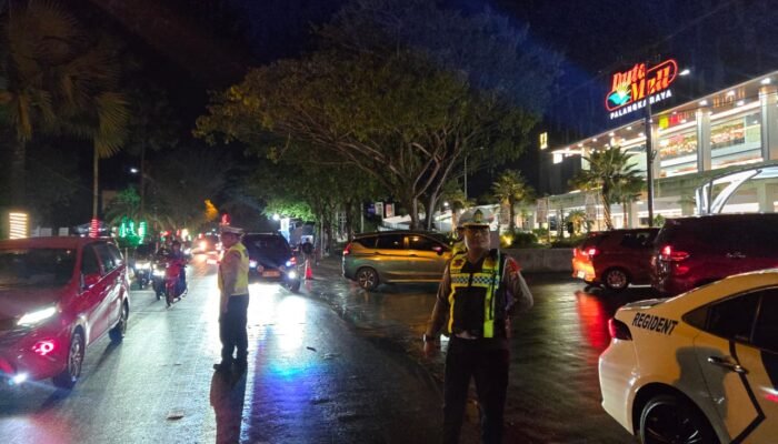 Jamin Keamanan Jelang Idul Fitri 1447 H, Satgas Ops Ketupat Telabang Masifkan Patroli Dialogis di Pusat Keramaian